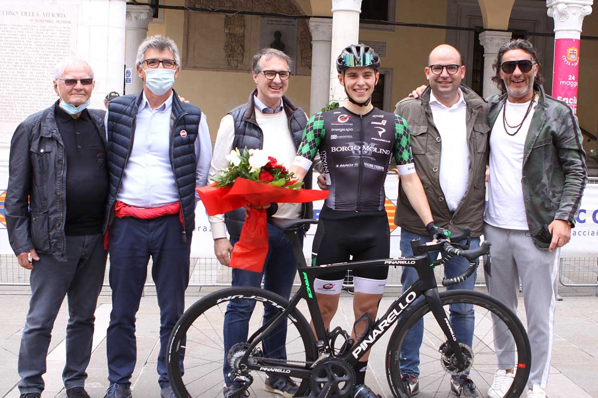 Riccardo Florian vincitore a Sacile, è festa per la Borgo Molino