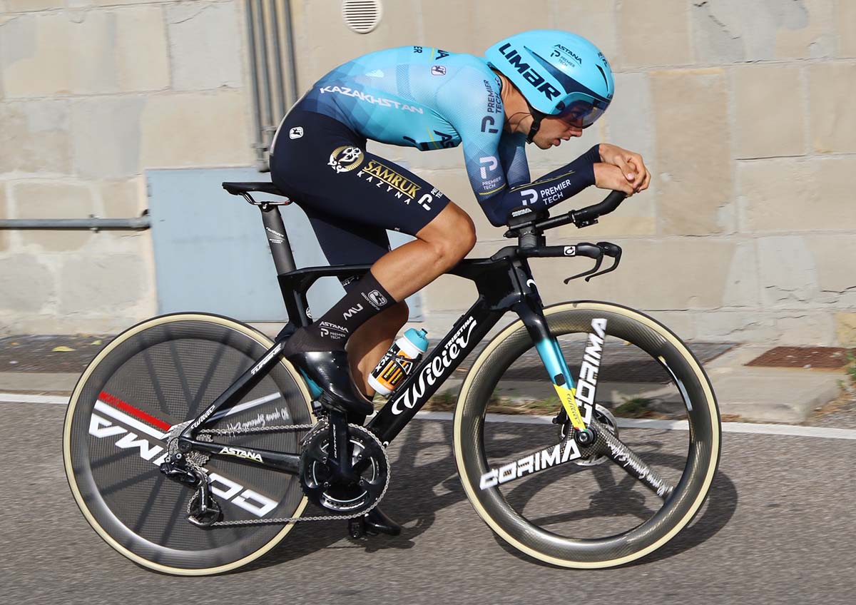 Matteo Sobrero in azione al Campionato Italiano a cronometro professionisti 2021 (foto Photobicicailotto)