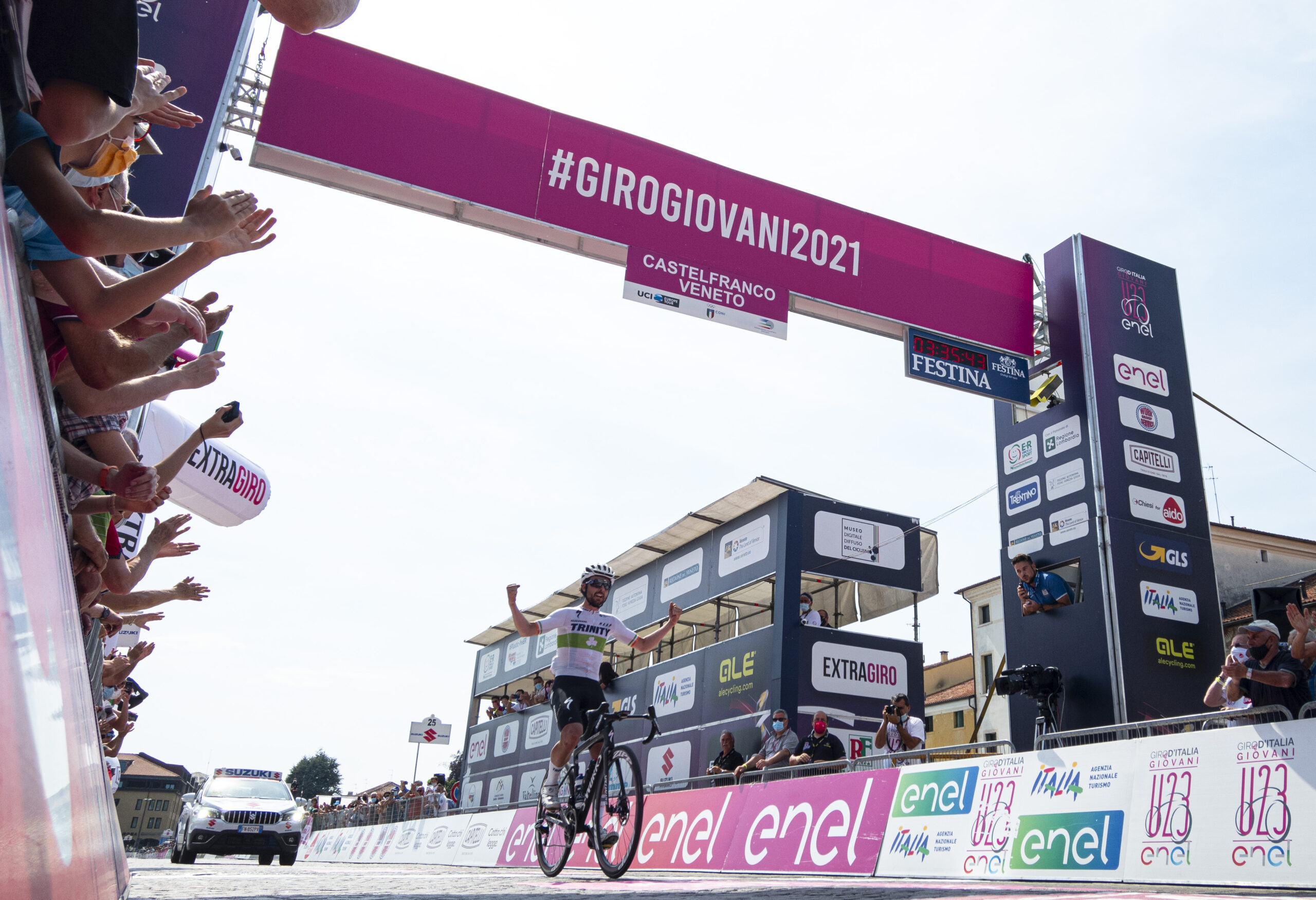 Ben Healy vince la decima tappa del del Giro d'Italia Giovani Under 23 2021 (foto Isolapress)