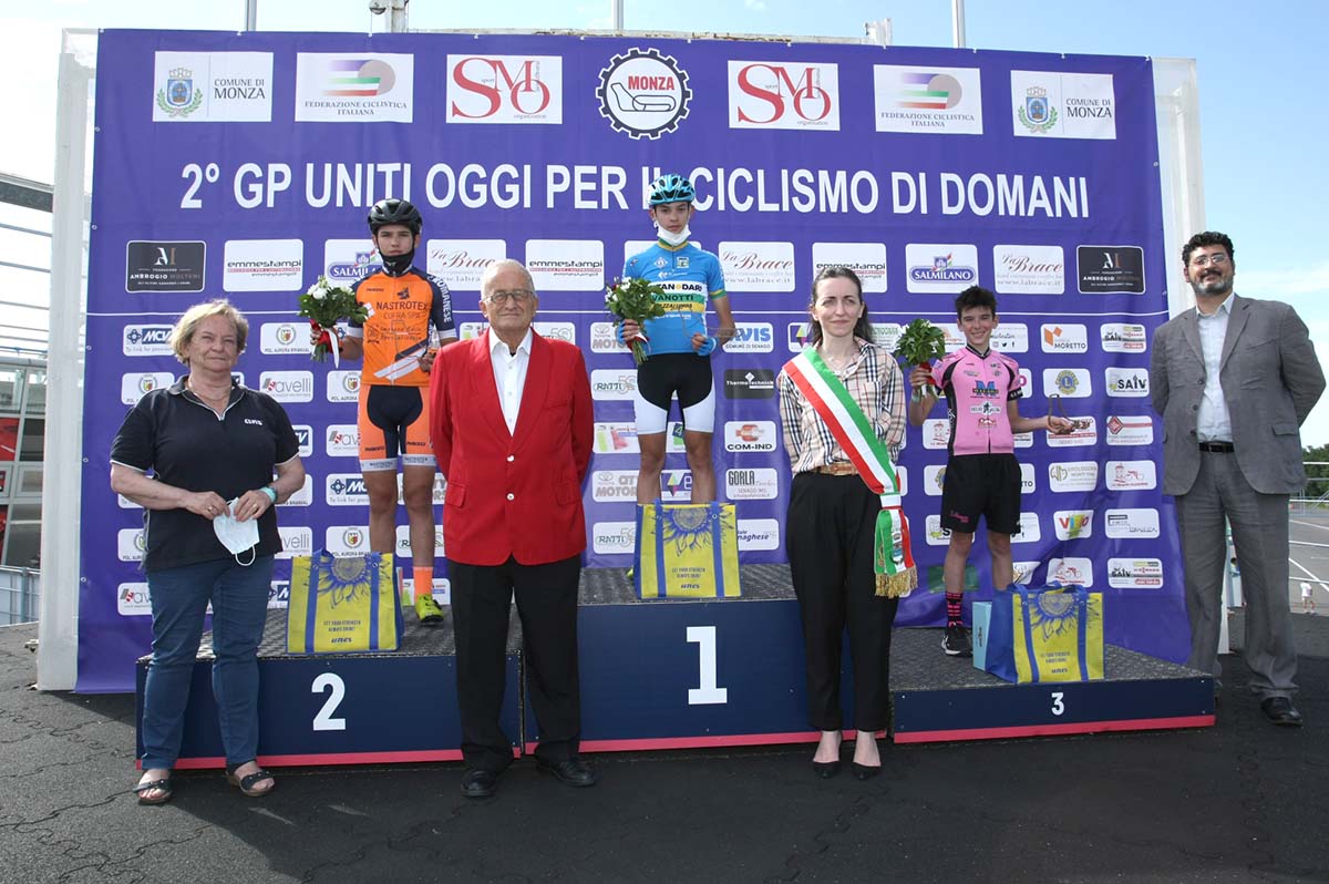 Il podio Esordienti 2° anno di Monza (foto Soncini)