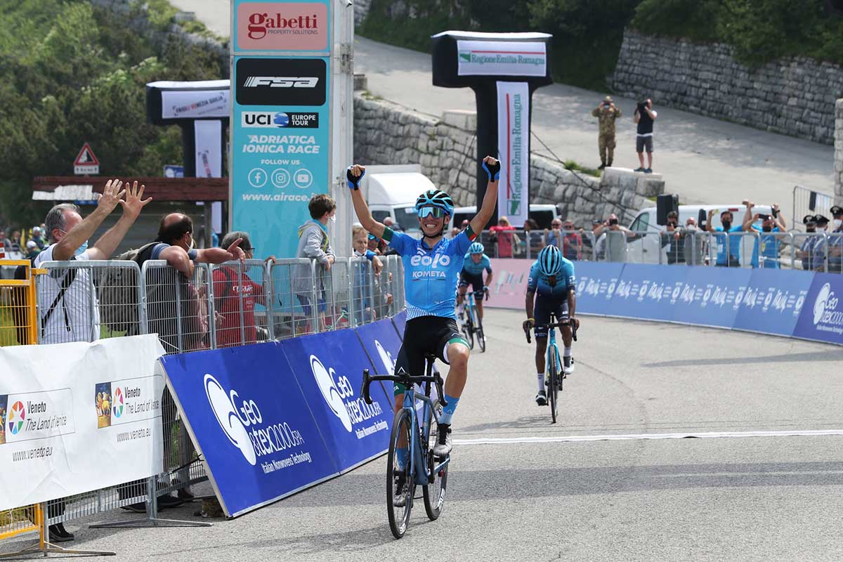 Lorenzo Fortunato vince la seconda tappa dell'Adriatica Ionica Race 2021