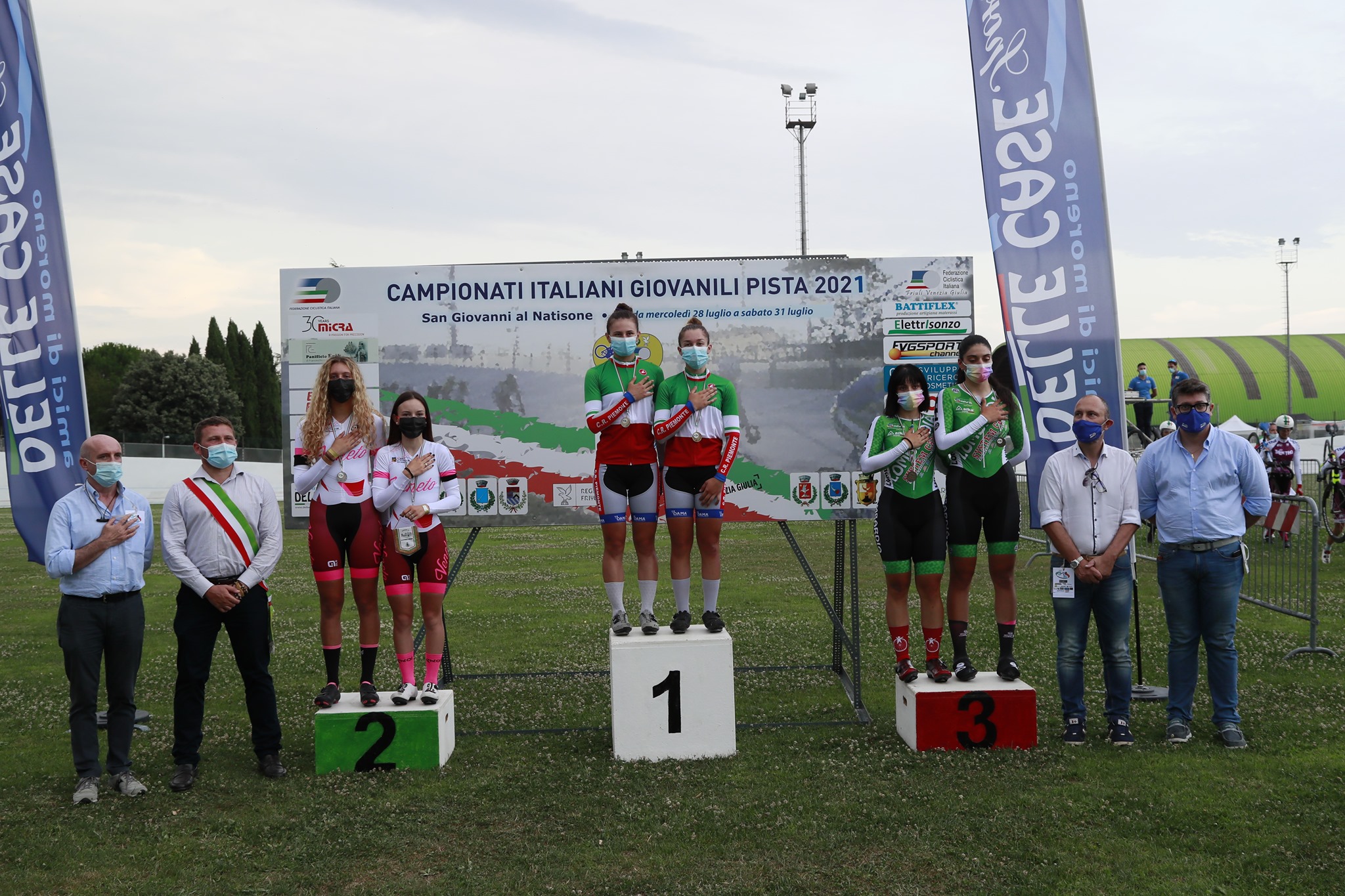 Il podio del Campionato Italiano Velocità a squadre Donne Allieve 2021