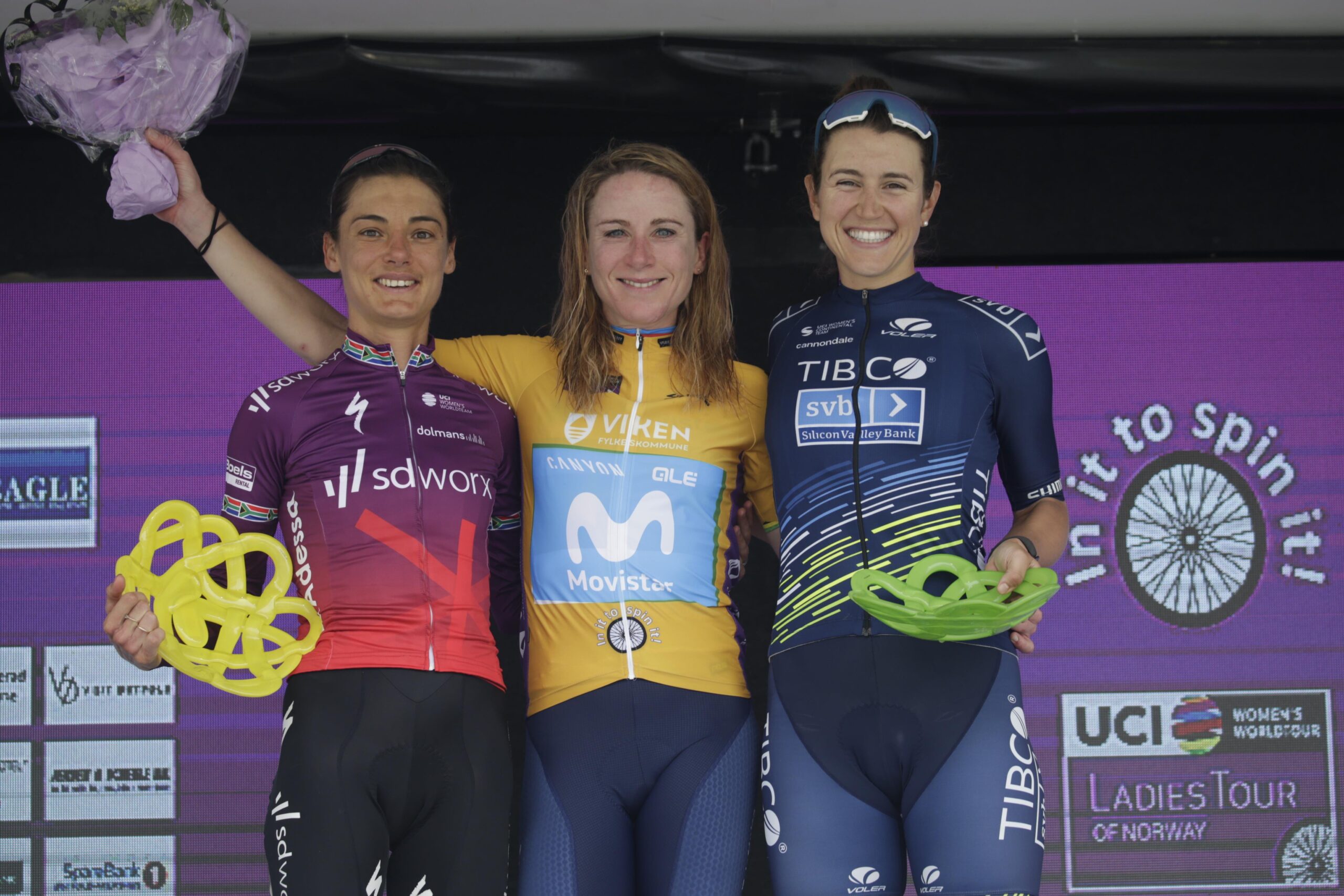 Il podio finale del Ladies Tour of Norway (ph. A. Vos)