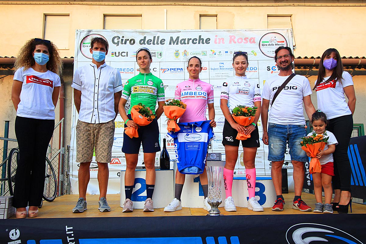 Le maglie dopo la prima prova del Giro delle Marche in Rosa 2021 (foto Flaviano Ossola)
