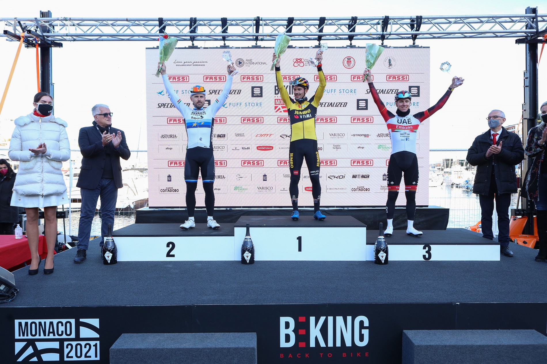 Roglic vince la prima edizione di Beking Monaco su Colbrelli e Pogacar