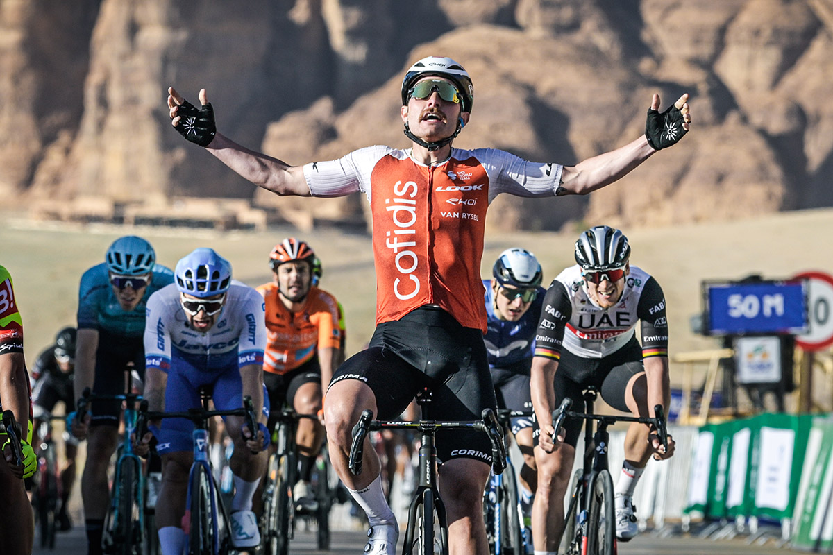 Simone Consonni vince l'ultima tappa del Saudi Tour - credit Charly Lopez