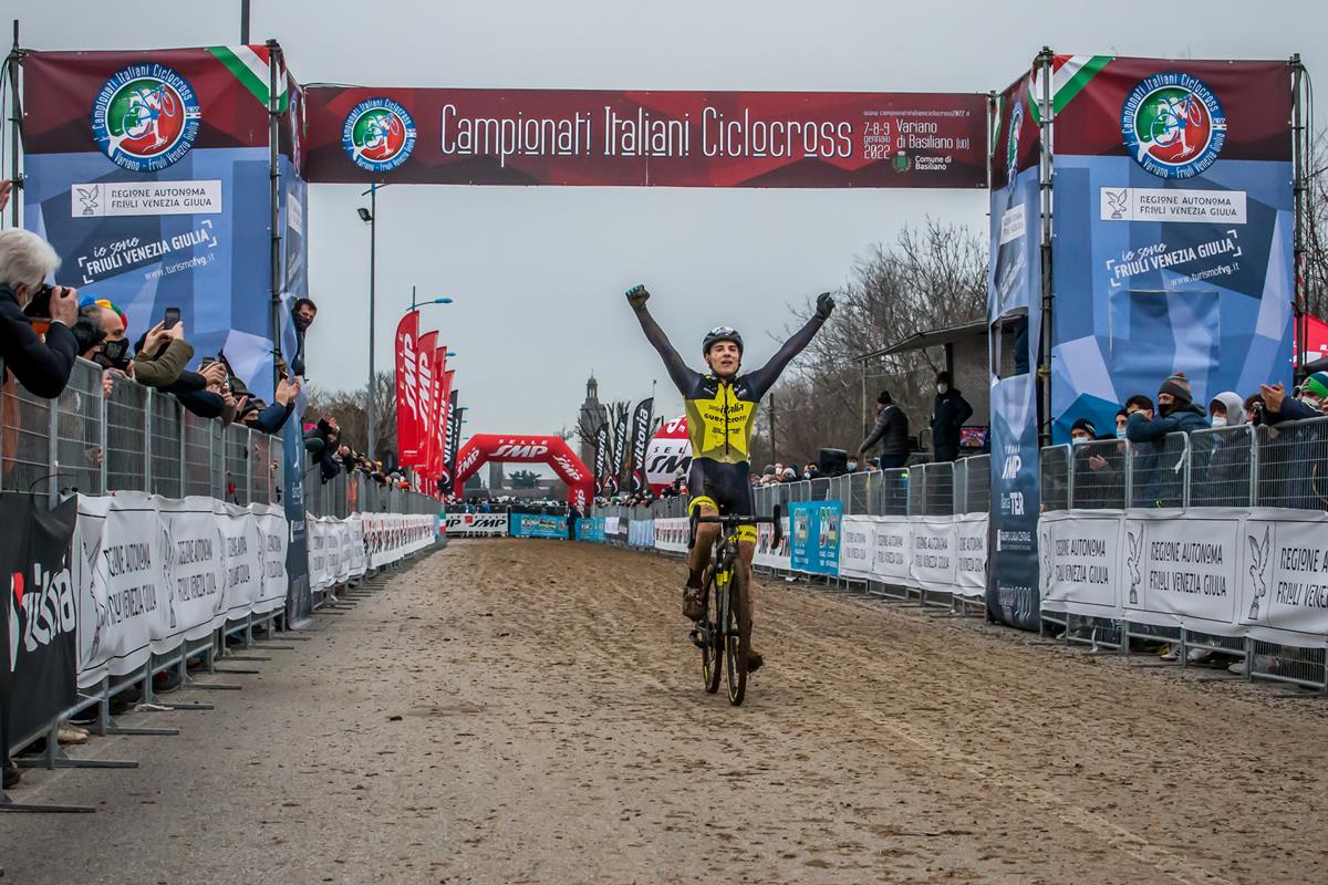 Jakob Dorigoni vince il Campionato Italiano Ciclocross Elite 2022 a Variano