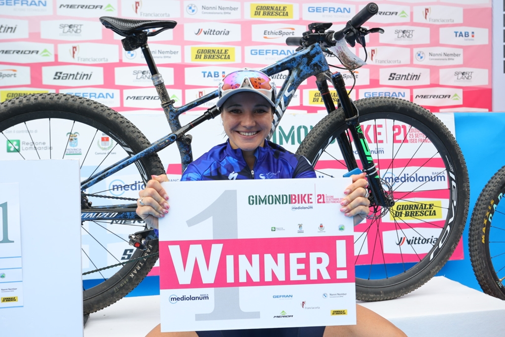 Chiara Teocchi vincitrice della GimondiBike 2022 (foto Marco Quaranta)
