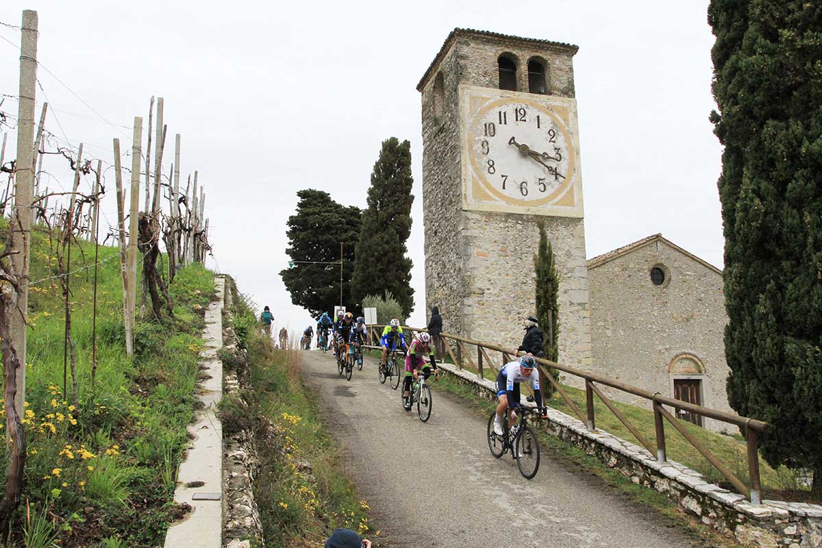 Un passaggio suggestivo del Trofeo Piva a Col San Martino (foto Bolgan)