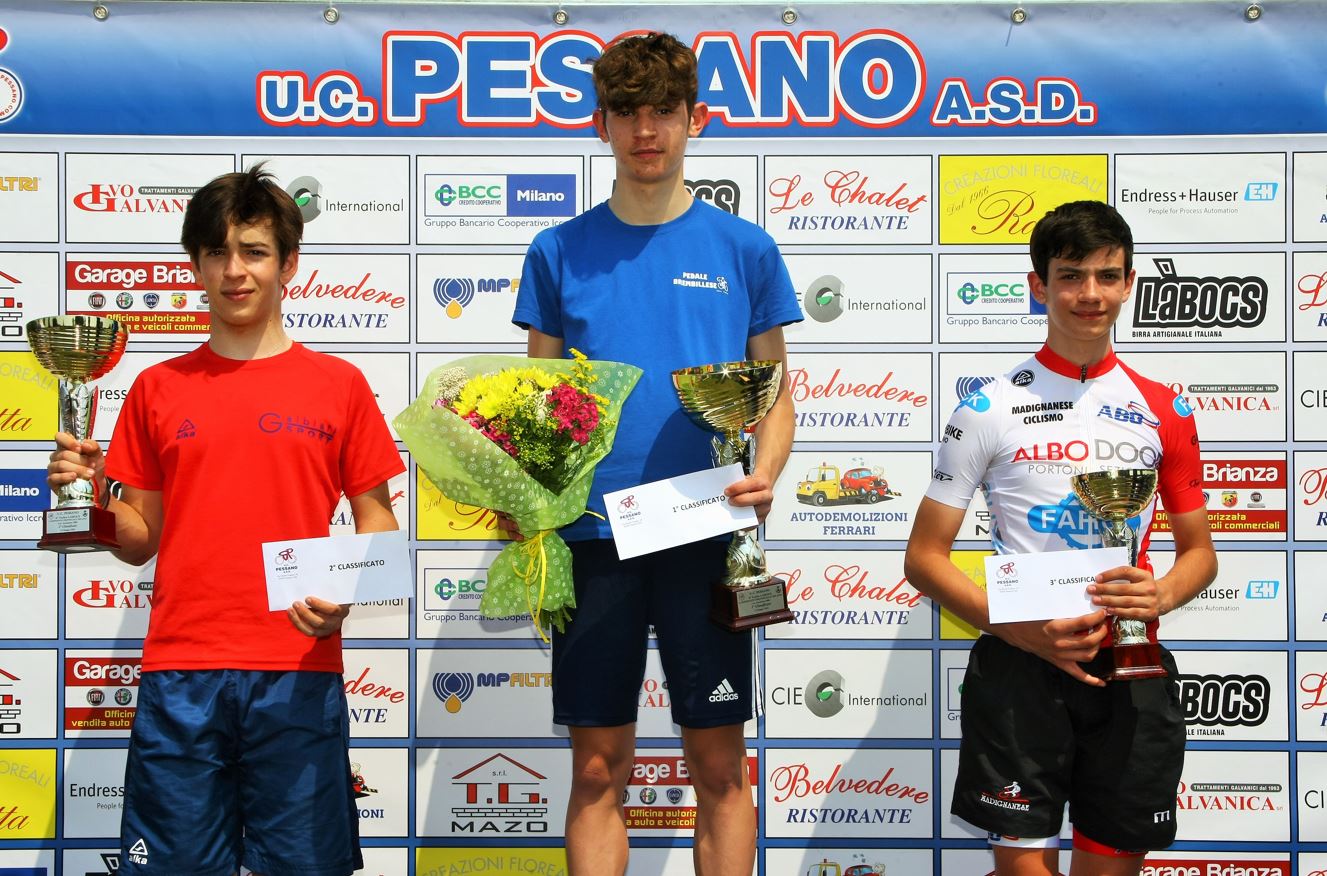 Il podio della gara Esordienti 2° anno a Pessano con Bornago (foto Berry)