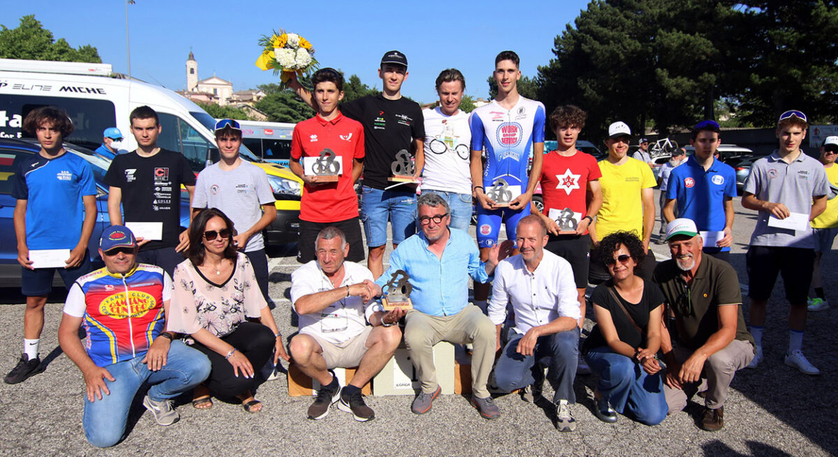 PODIO JUNIORES UOMINI - Credits Photobicicailotto