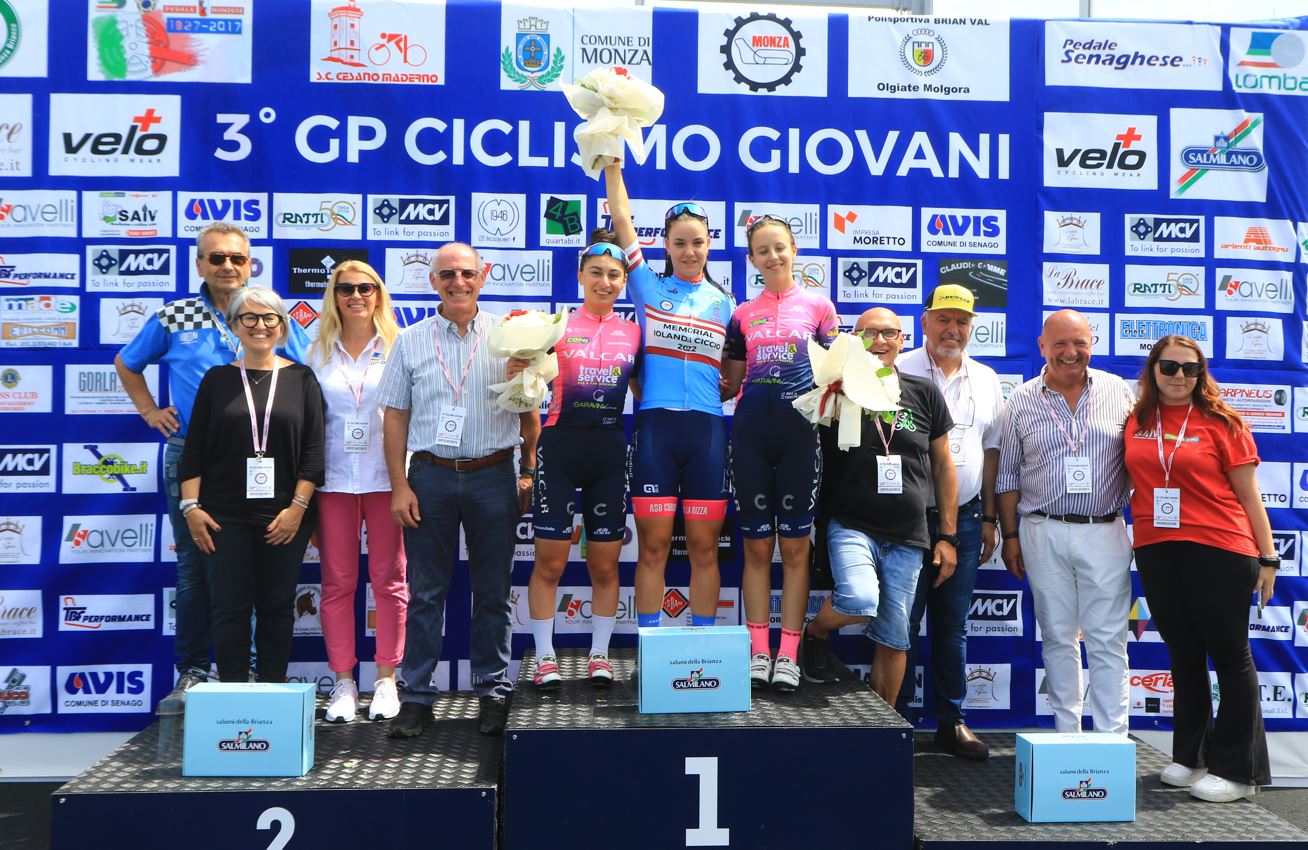 Il podio della gara Donne Allieve all'Autodromo di Monza (foto Fabiano Ghilardi)