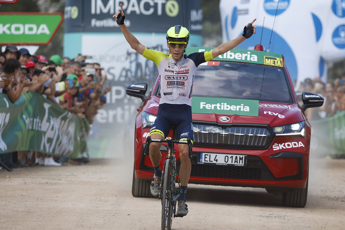 Louis Meintjes vince la nona tappa della Vuelta Espana 2022 (foto Unipublic/Sprint Cycling Agency)