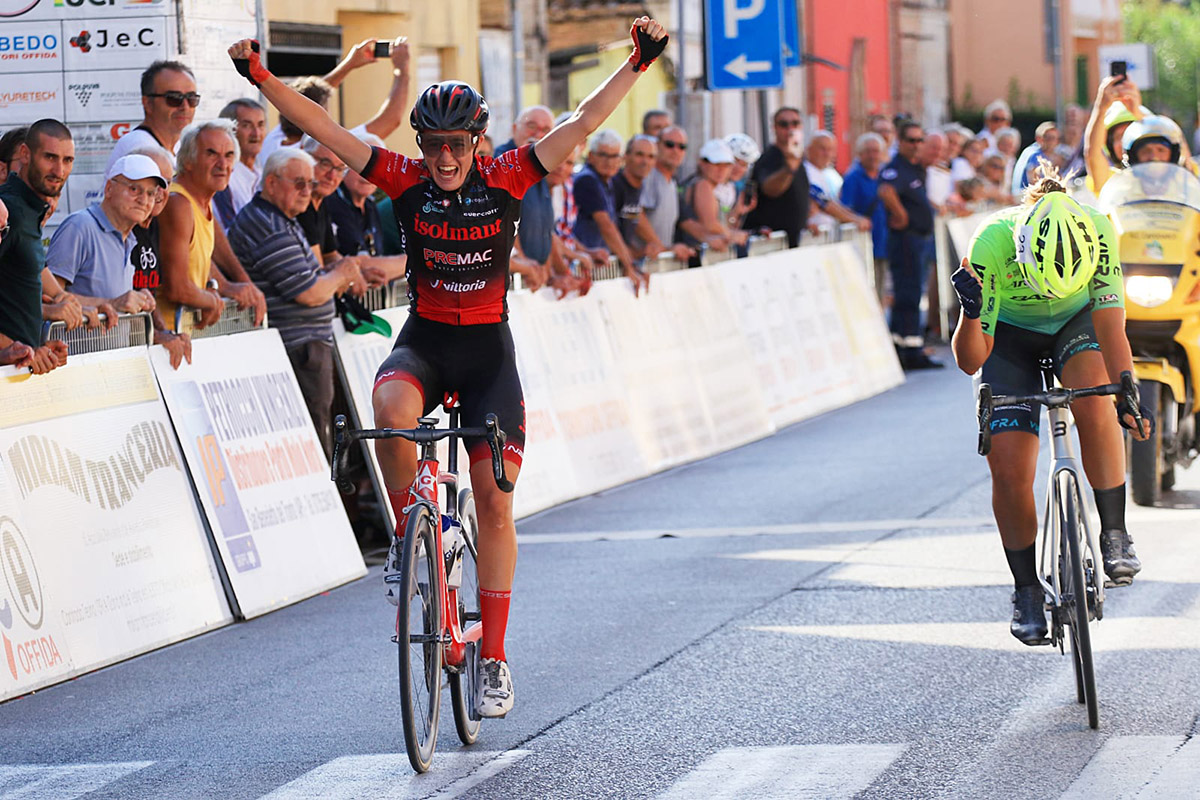 Asia Zontone vince la seconda tappa del Giro delle Marche in rosa - credit Flaviano Ossola