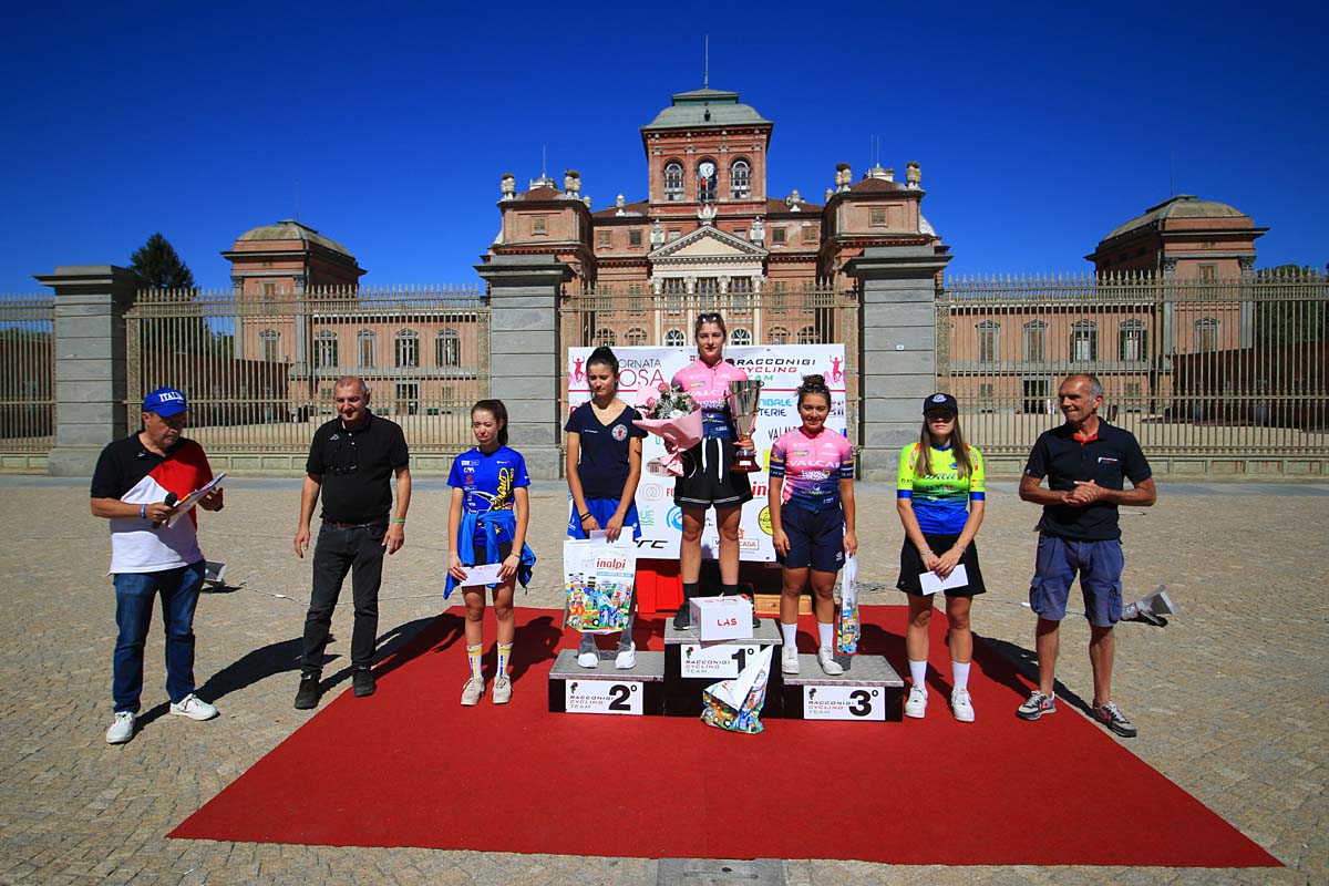 Il podio Donne Junior a Racconigi (foto F. Ossola)