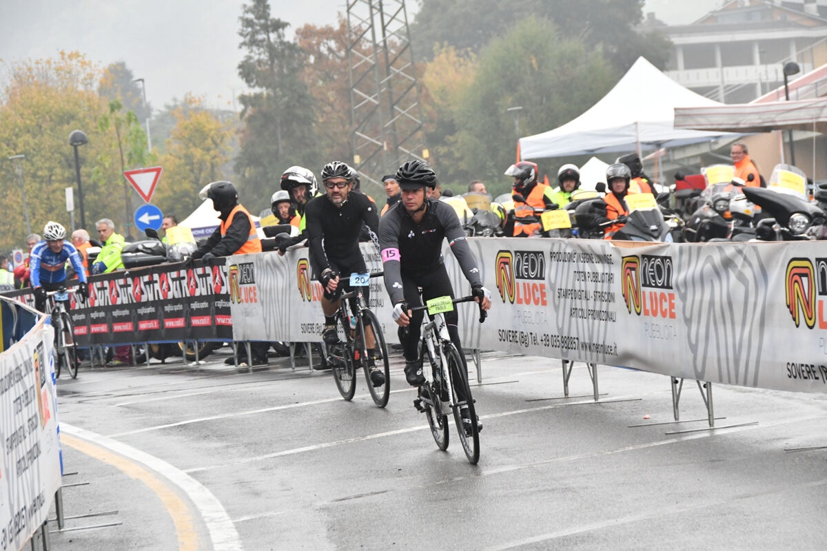 Paolo Savoldelli, al via della Pedalando coi campioni