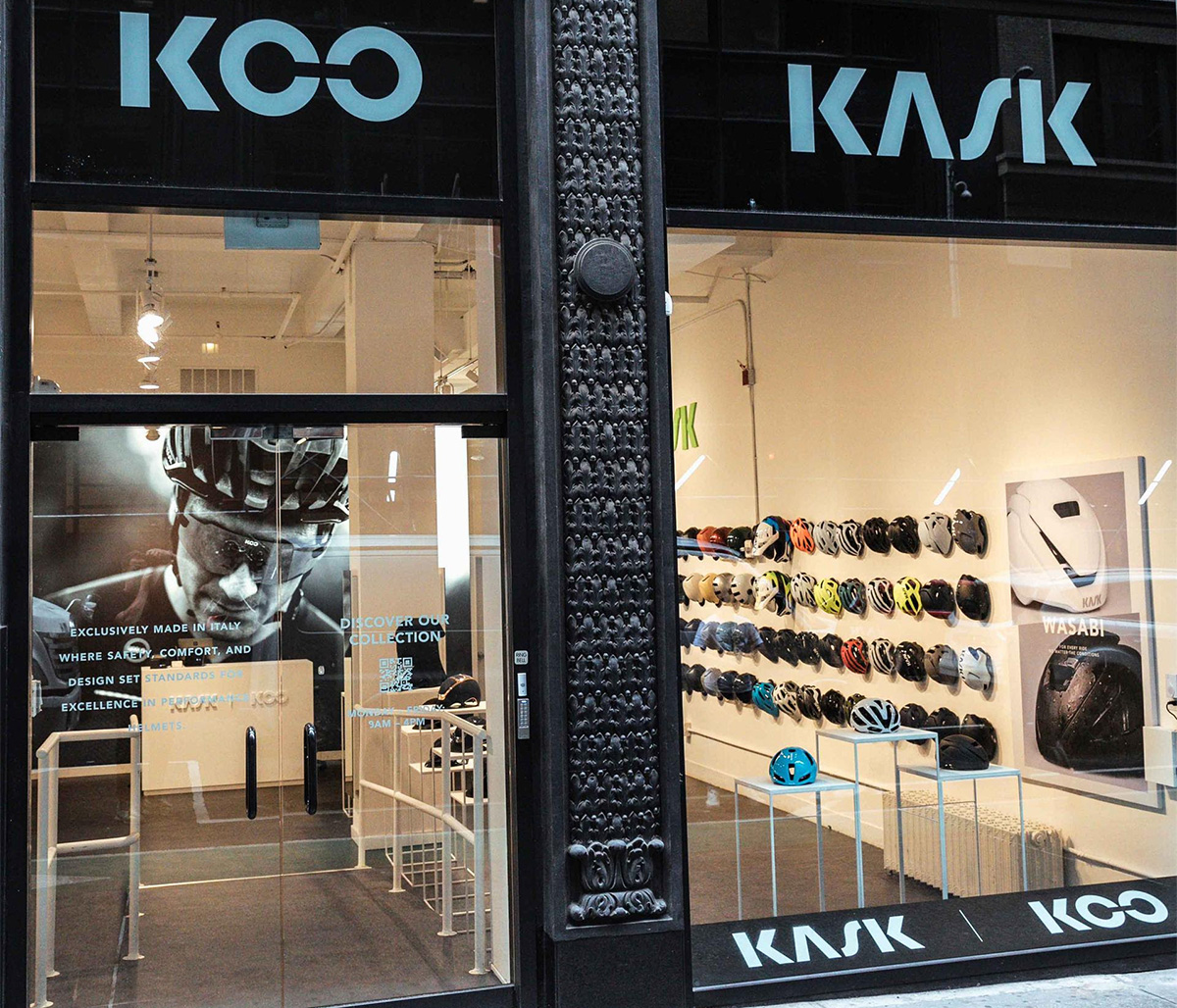 La vetrina del KASK | KOO flagship store