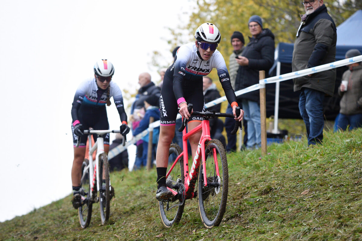 Valentina Corvi seguita a Lucia Bramati a Hittnau - credit Elisa Haumesser