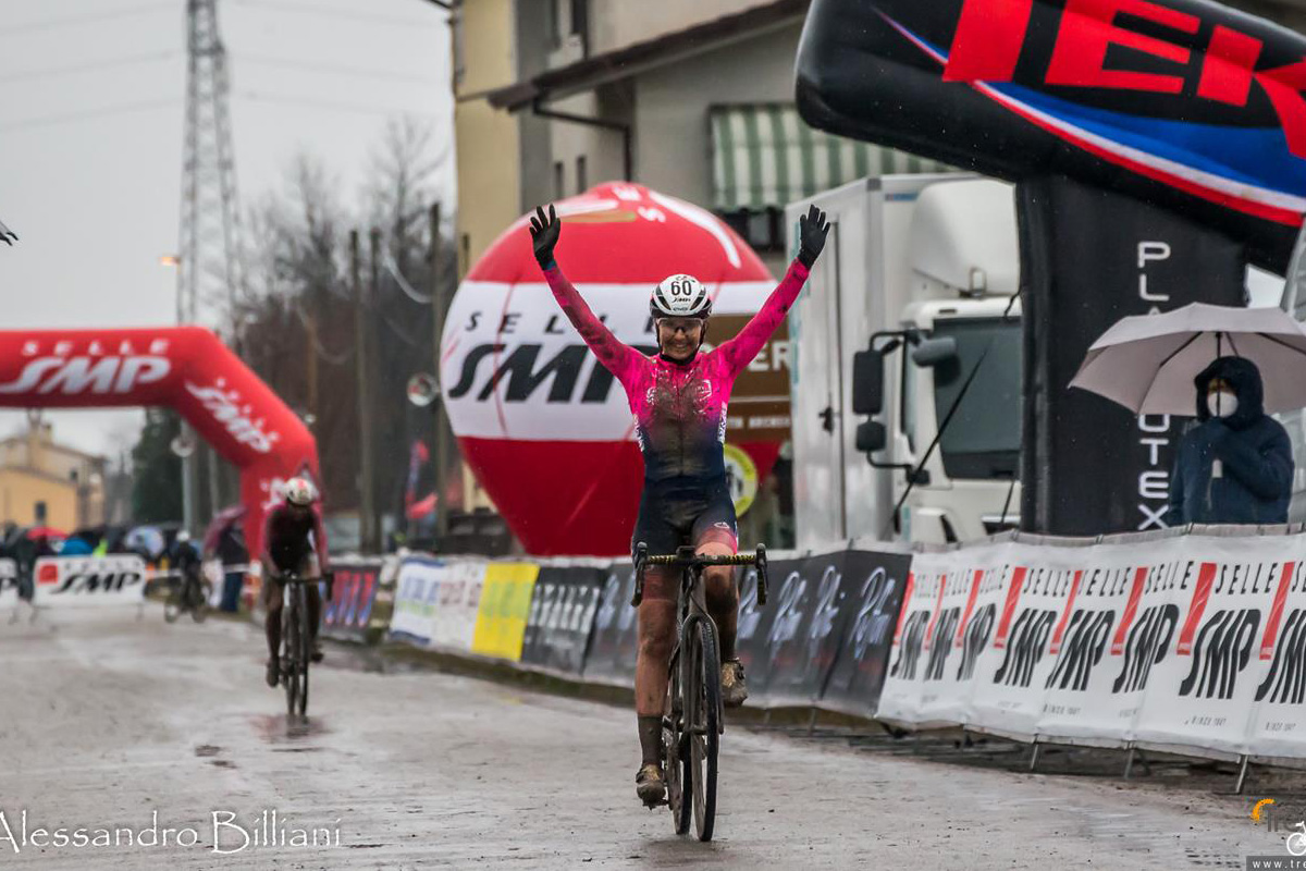 Eva Lechner vince il Ciclocross del Ponte 2021 - credit Alessandro Billiani