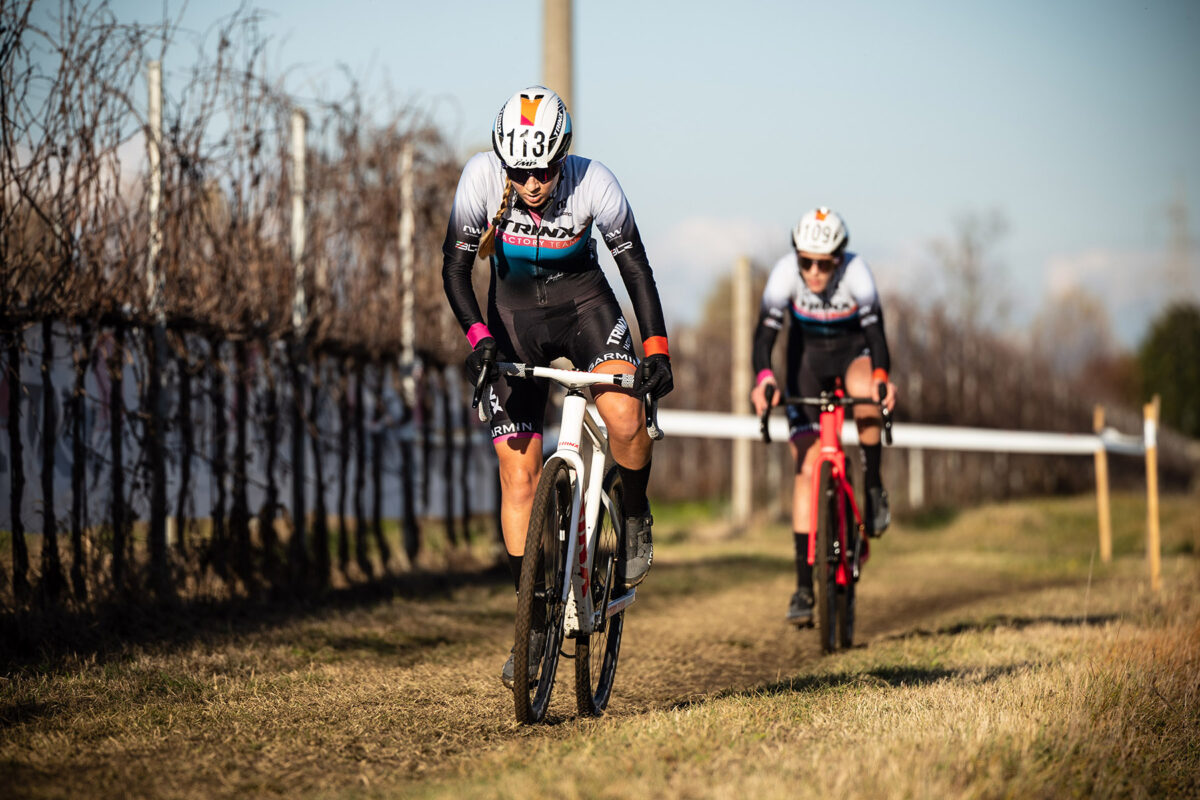Lucia Bramati e Valentina Corvi in azione al Ciclocross del Ponte - credit Alessio Pederiva