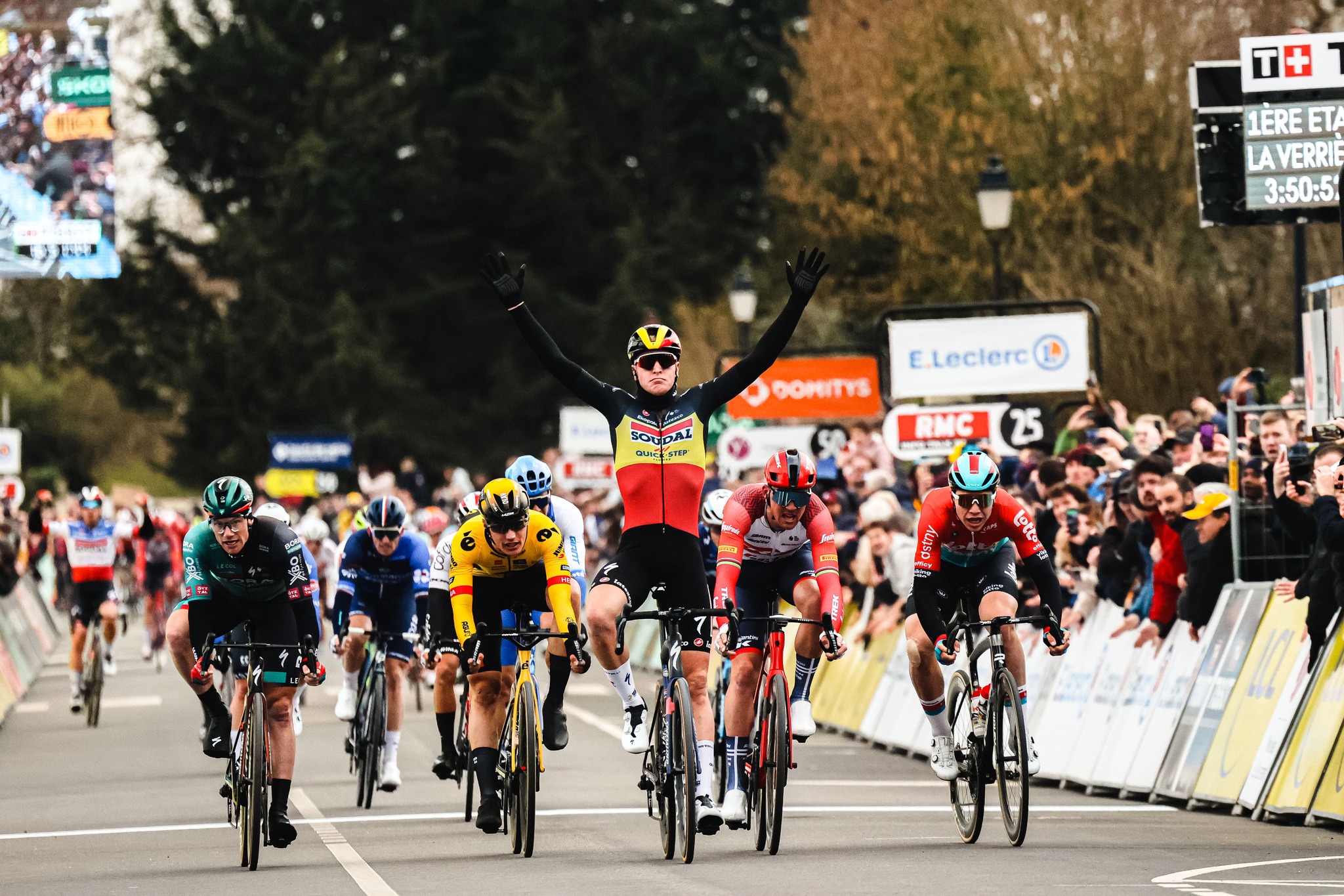 Tim Merlier vince la prima tappa della Parigi-Nizza 2023 (foto A.S.O. / Aurélien Vialatte)