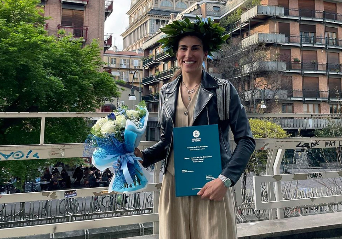 Elisa Balsamo si è laureata in Lettere all'Università di Torino