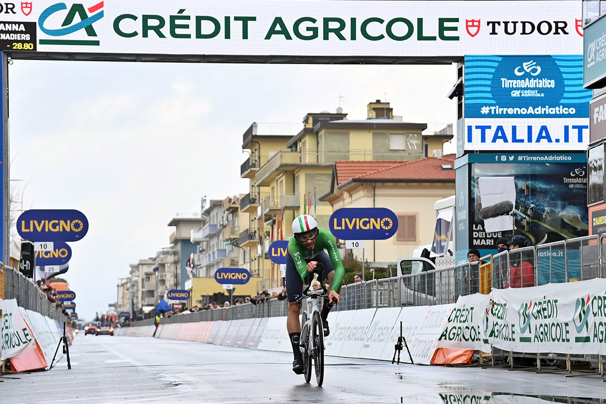 Filippo Ganna vince la cronometro di apertura della 58° Tirreno-Adriatico - credit LaPresse