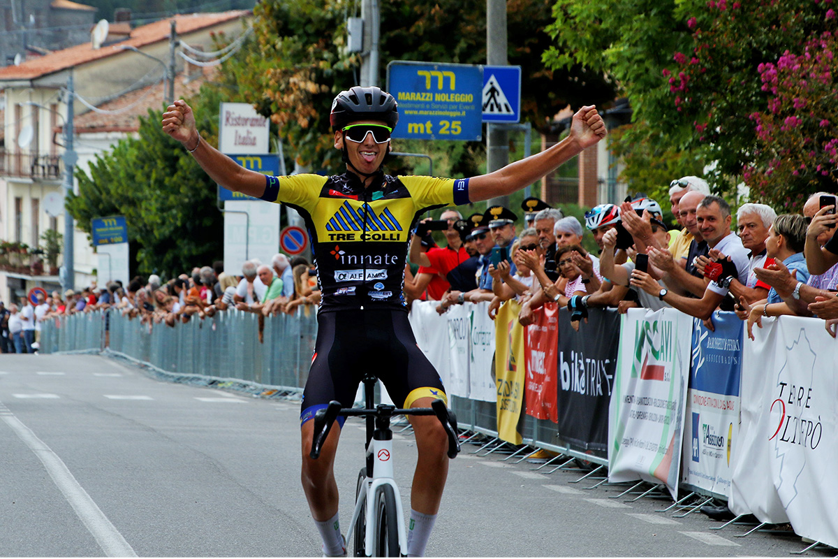 Luca Cavallo vince la 51° Freccia dei Vini - credit Berry