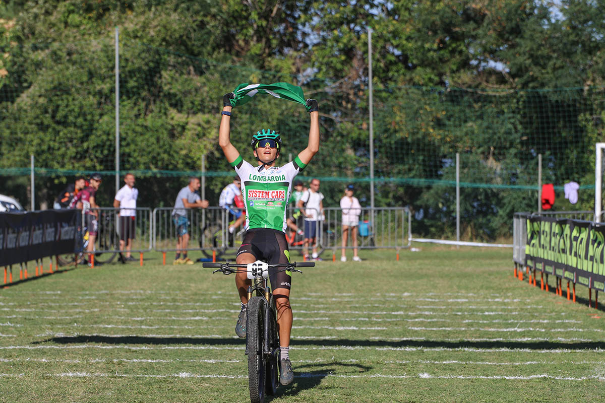 Mattia Acanfora, primo sul traguardo del Ciocco - credit Newspower.it