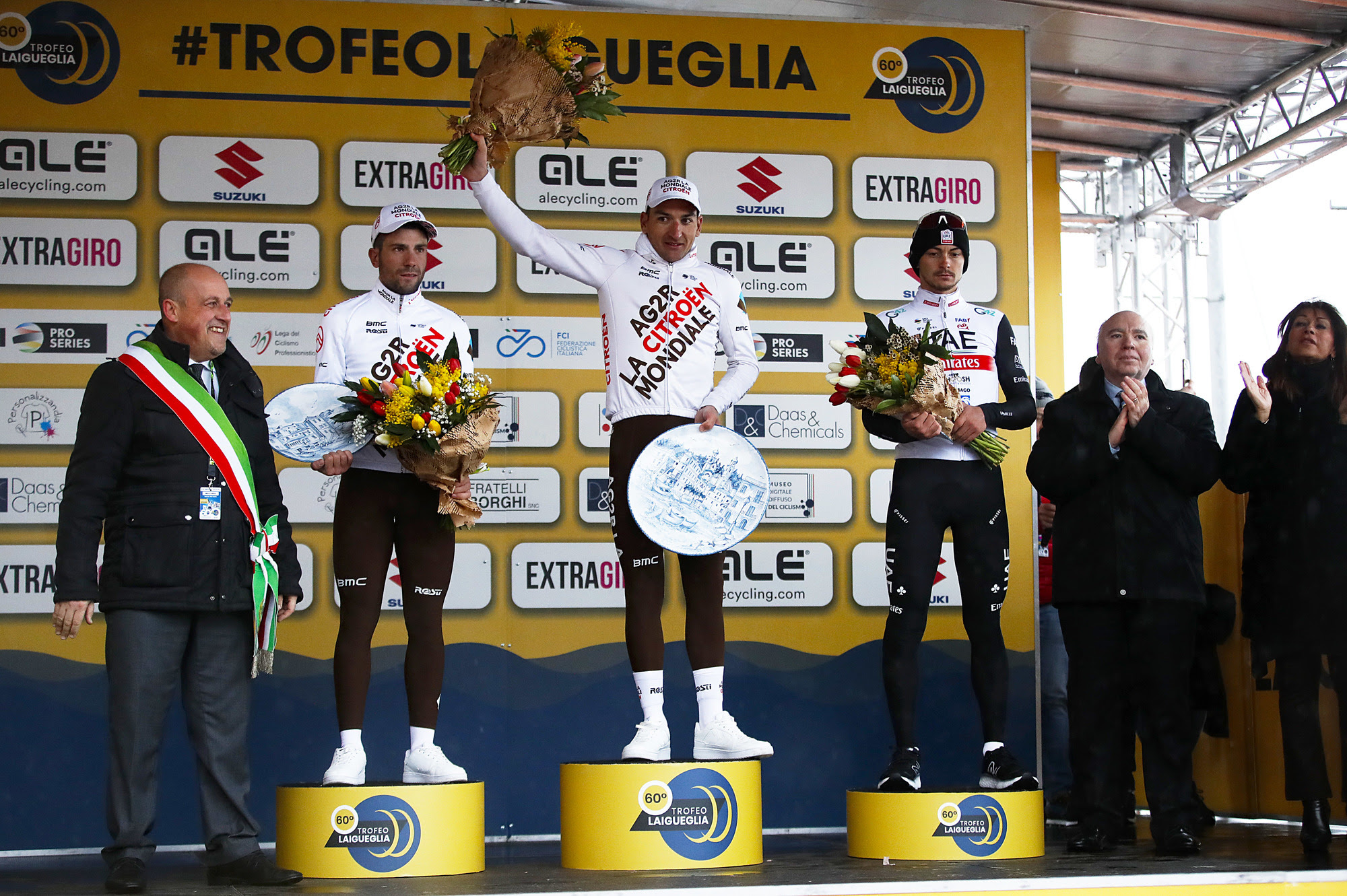 Il podio del Trofeo Laigueglia 2023 (foto Sprint Cycling Agency)