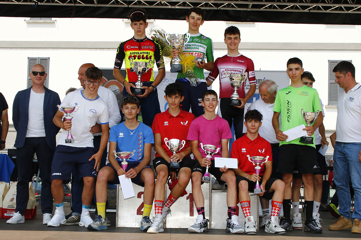 La premiazione a Sondrio del Campionato Lombardo Allievi (foto Berry)