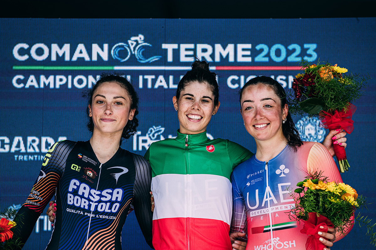 Carlotta Cipressi sul podio degli italiani a cronometro delle Under 23 - credit Tornanti_cc