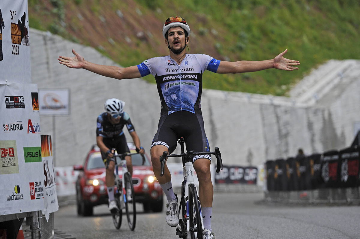 Matteo Zurlo vince la quarta tappa del Giro del Veneto - credit Photors.it