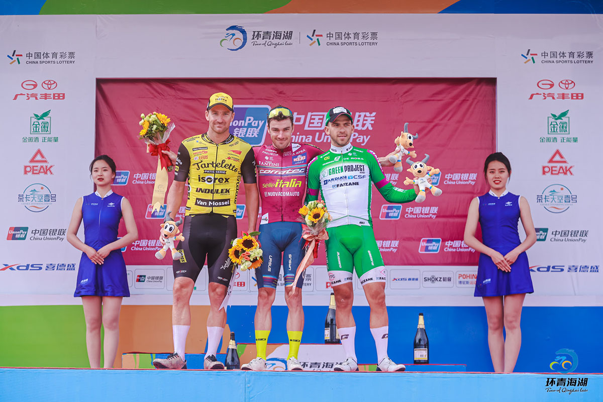 Attilio Viviani vince la sesta tappa del Tour of Qinghai Lake - Credits Green Project Bardiani - CSF Faizanè & Sprint Cycling