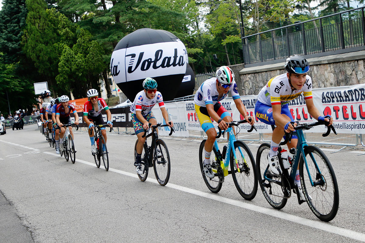 I fuggitivi che hanno animato la prova tricolore - credit Photobicicailotto