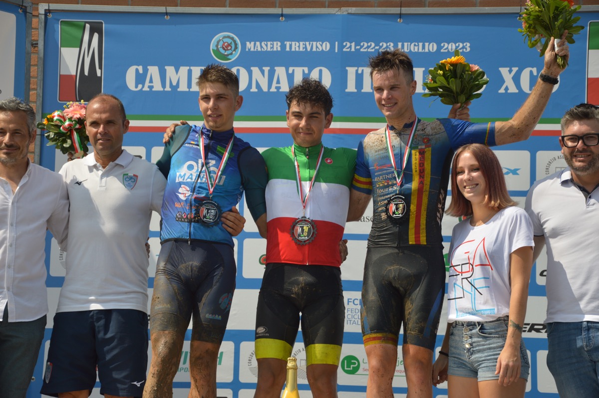 Il podio degli Under 23 ai campionati italiani Mtb di Maser
