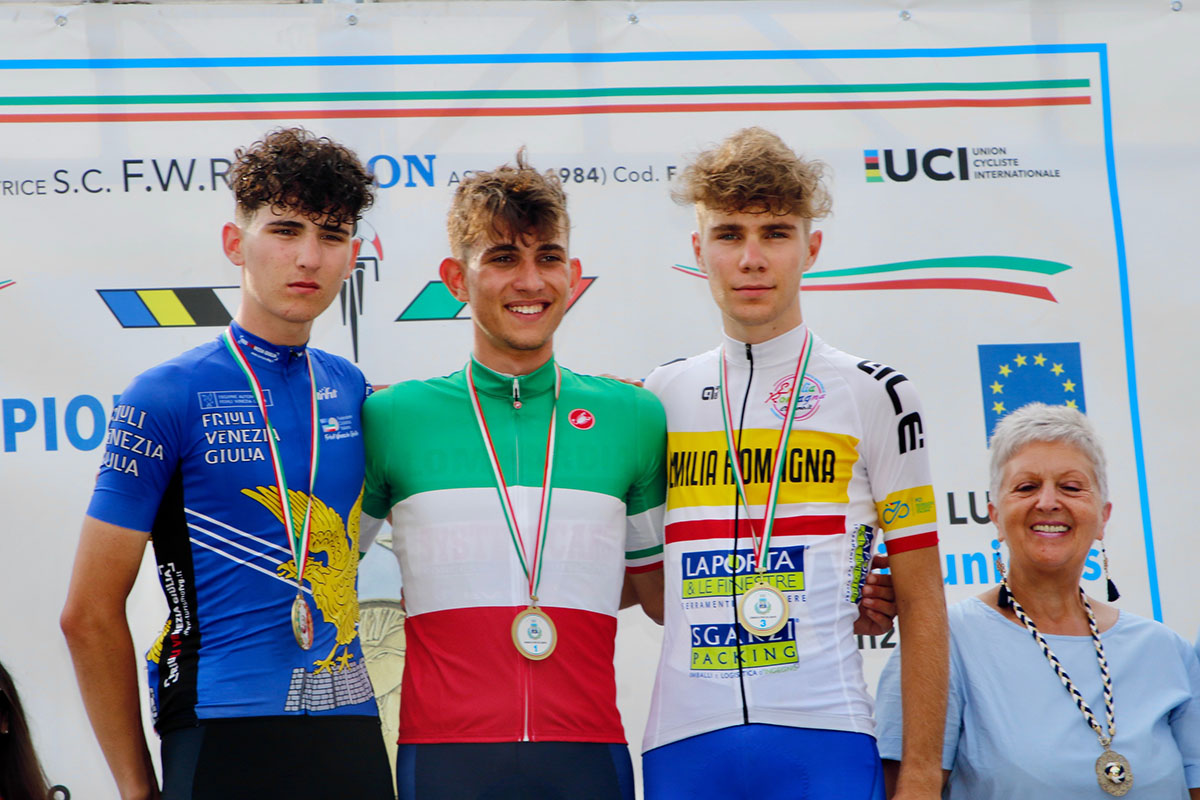 Il podio del campionato italiano juniores 2023 - credit Photobicicailotto