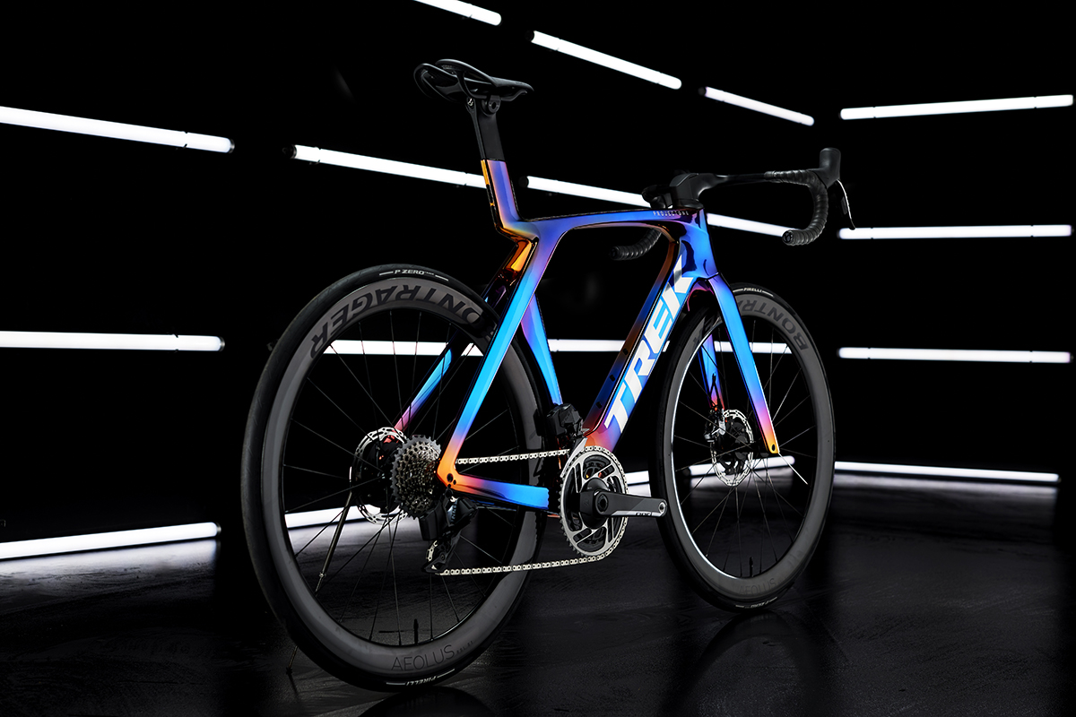 TDF-icon-ultra-iridescent-34-rear