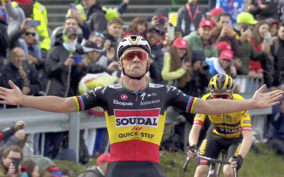 Remco Evenepoel vince la terza tappa della Vuelta a Espana