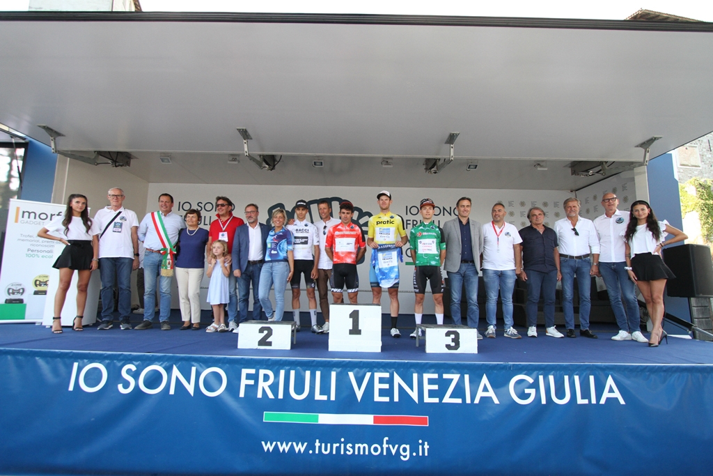 Tutte le maglie dopo la seconda tappa del Giro del Friuli 2023 (foto Bolgan)