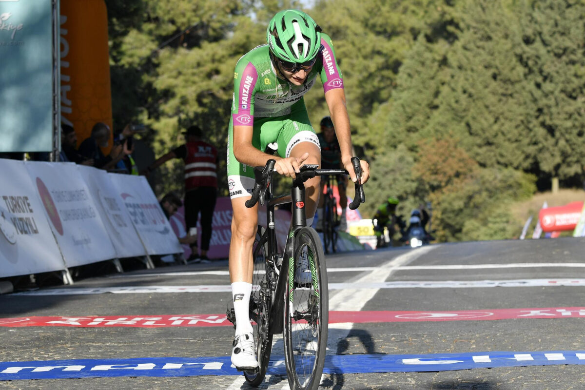 Giulio Pellizzari, terzo nella sesta tappa del Giro di Turchia - credit Sprint Cycling Agency