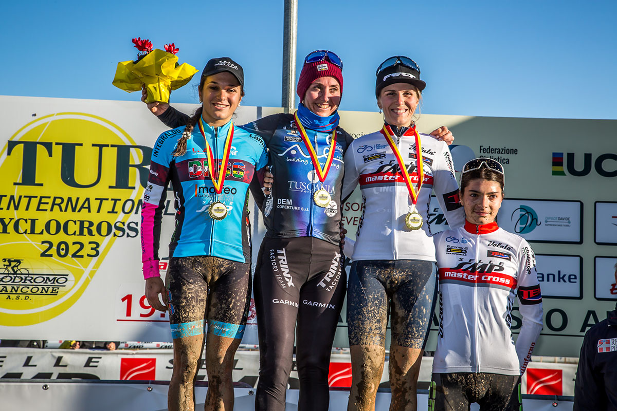 Il podio delle Donne Open del 2° Turin International Cyclocross - credit Alessandro Billiani