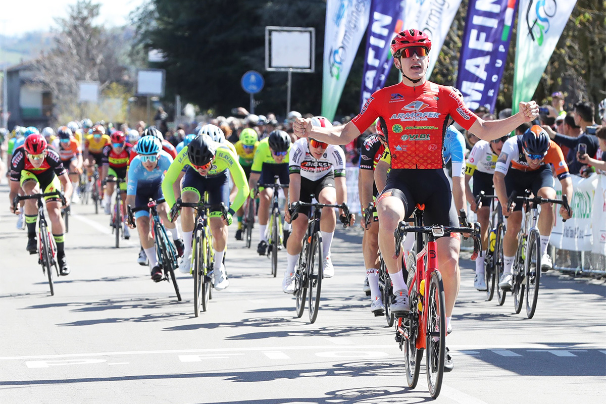 Christian Fantini vince il GP Fioritura a Vignola - credit Rodella