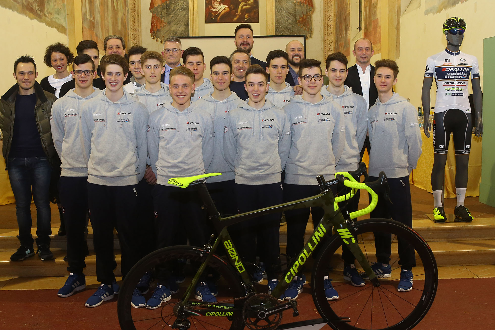 La squadra della Cipollini Assali Stefen 2016