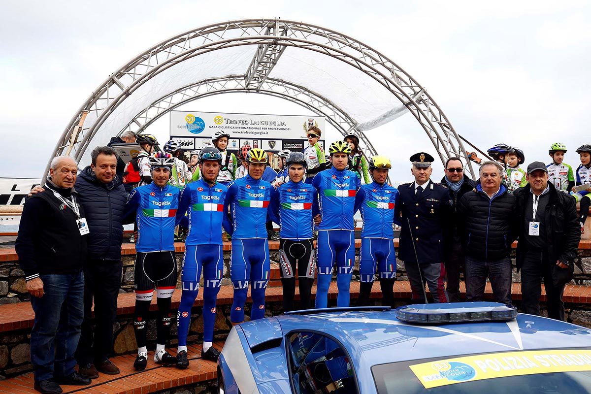 La Nazionale italiana che domani affronterà il Trofeo Laigueglia (foto Bettini)