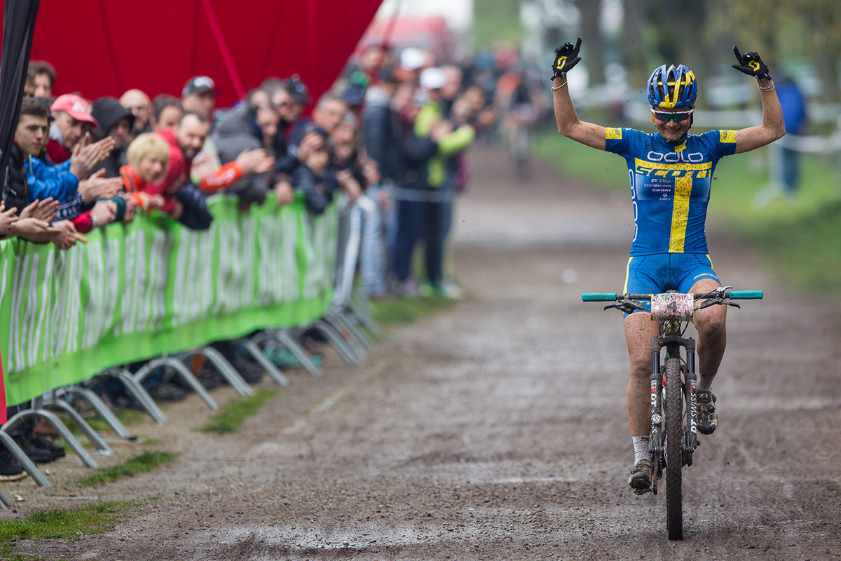 La svedese Jenny Rissveds della Scott Odlo MTB Racing Team vince la prova Open femminile