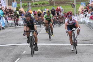 Giorgia Bronzini vince la terza tappa della Emakumeen Bira