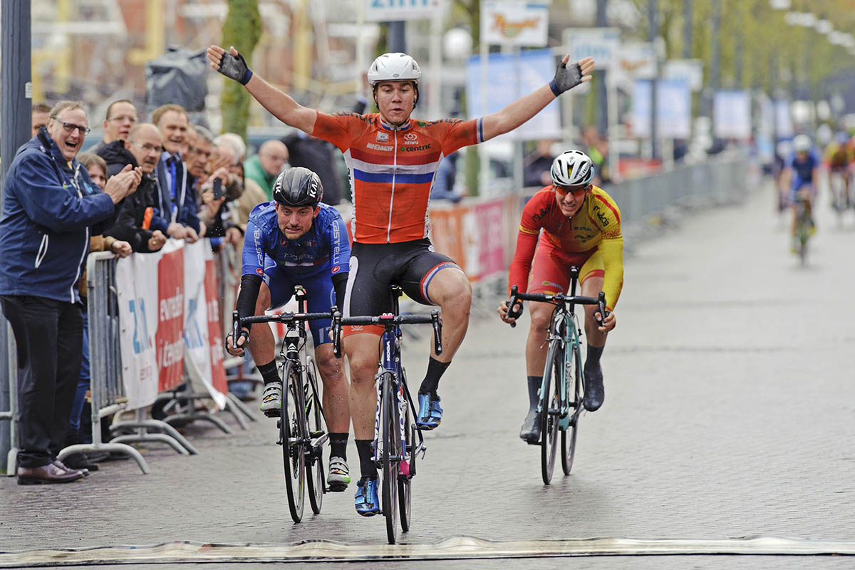 Jakobsen batte Consonni nella seconda tappa dello ZLM Roompot Tour