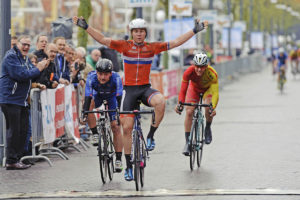 Jakobsen batte Consonni nella seconda tappa dello ZLM Roompot Tour