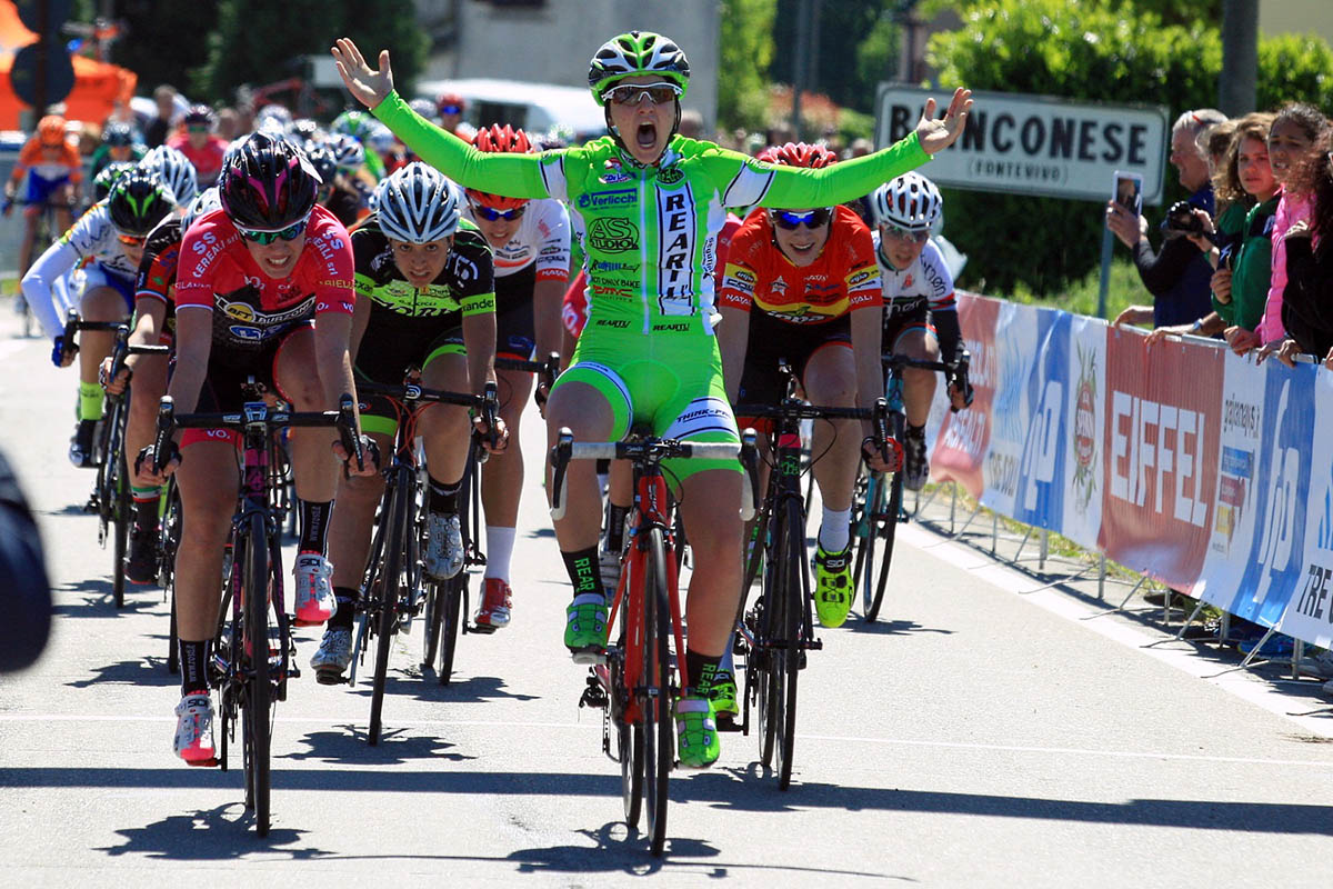 Ilaria Biondi vince la volata delle Donne Allieve a Bianconese
